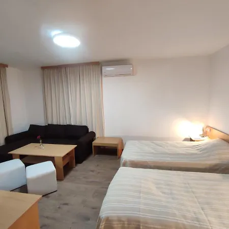 Longoz Penzion Bliznatsi