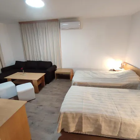 Longoz 3* Bliznatsi