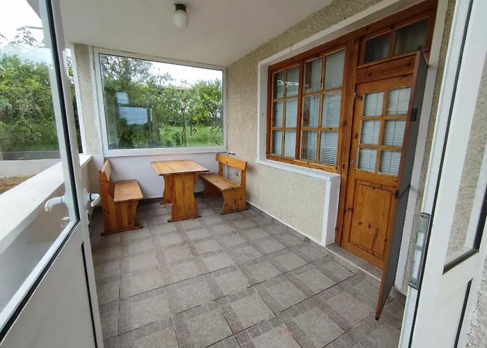 Longoz Pensjonat Bliznatsi